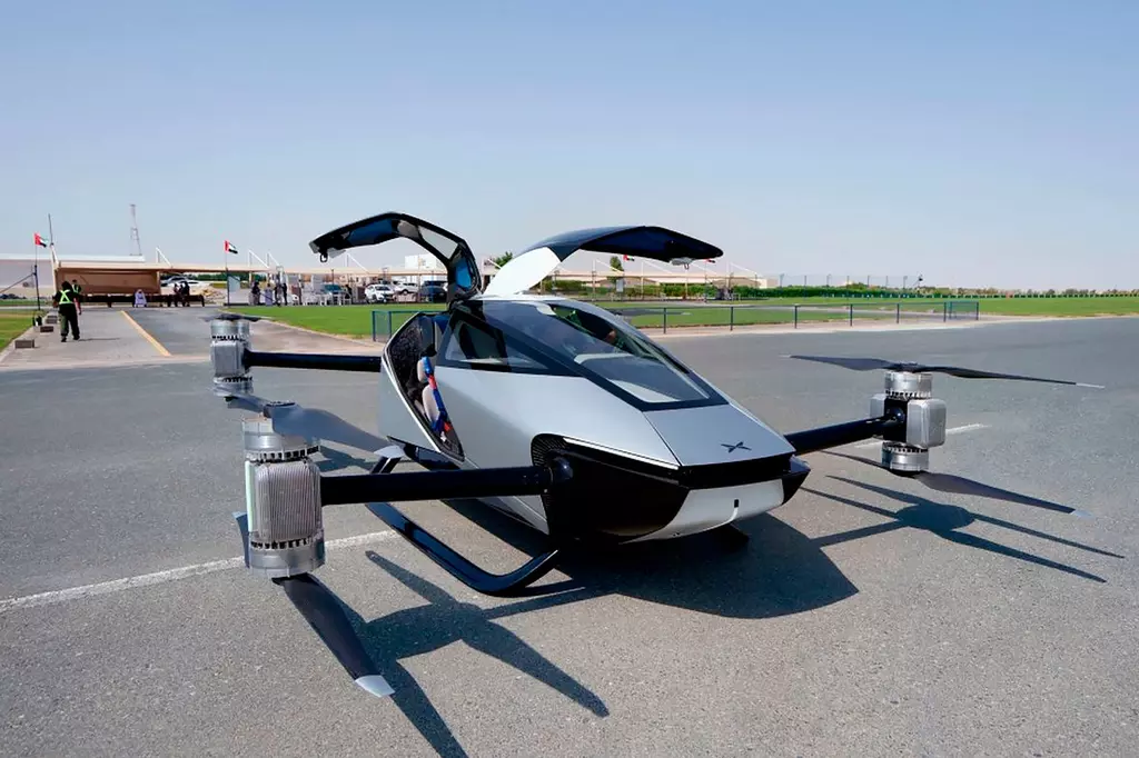 «Наземный авианосец» XPeng: производство с 2026 года, характеристики, цена
